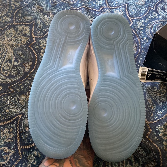 New Nike Air Force 1 ‘07 Lx Uv color changing. Sz.7 - Picture 11 of 12